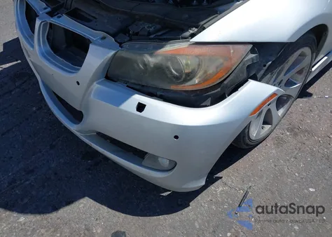 2008 BMW 335I из США, поврежденный, VIN WBAVB73528KY63329